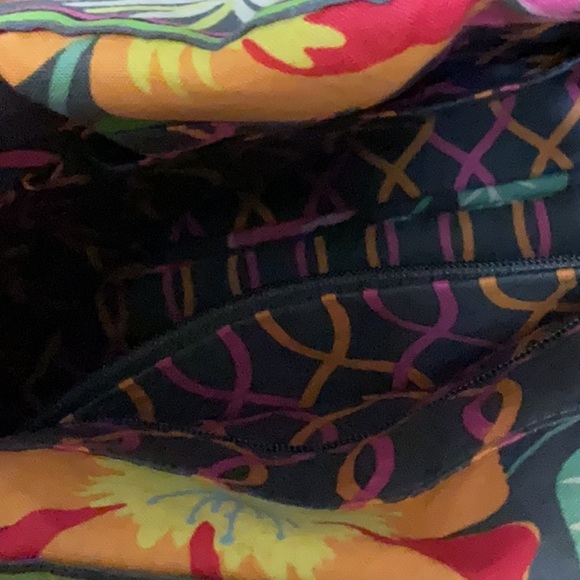 Vera Bradley Handbag - Picture 5 of 6